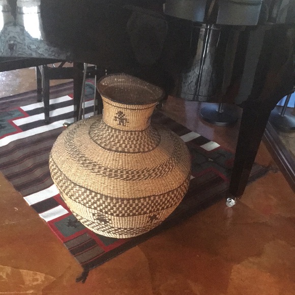 Artist Linda Guzman Other - 🌟HOST PICK🌟  Vintage Native American Apache Tus twined basket by Linda Guzman
